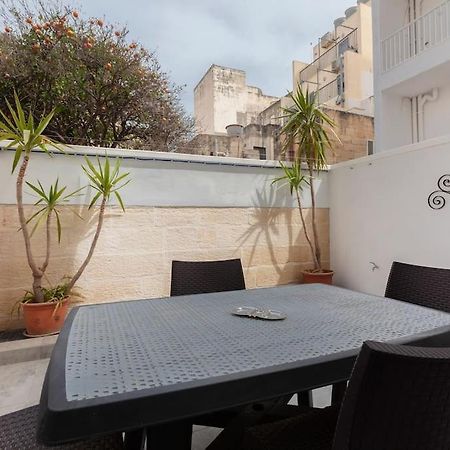 Comfy Apt With Terrace, 5 Mins To Sliema Ferries By 360 Estates Gzira Zewnętrze zdjęcie