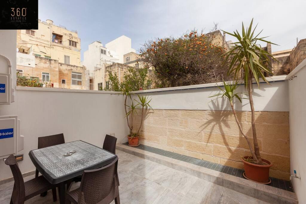Comfy Apt With Terrace, 5 Mins To Sliema Ferries By 360 Estates Gzira Zewnętrze zdjęcie